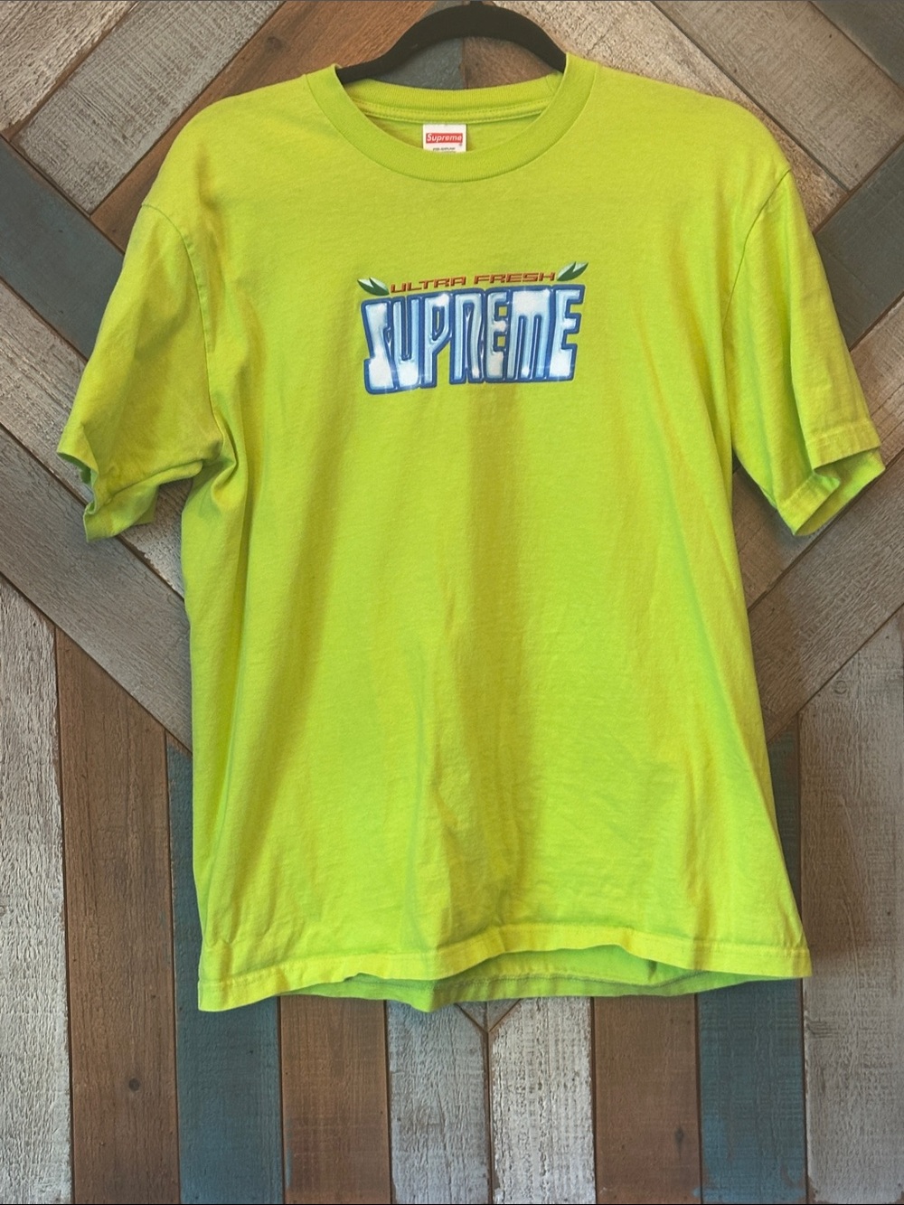 Supreme 'Ultra Fresh' Neon Green Logo Tee